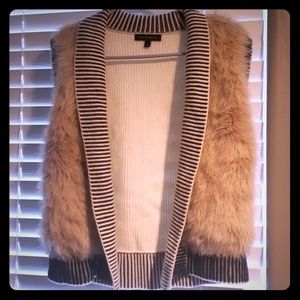 Black or white Banana Republic vest